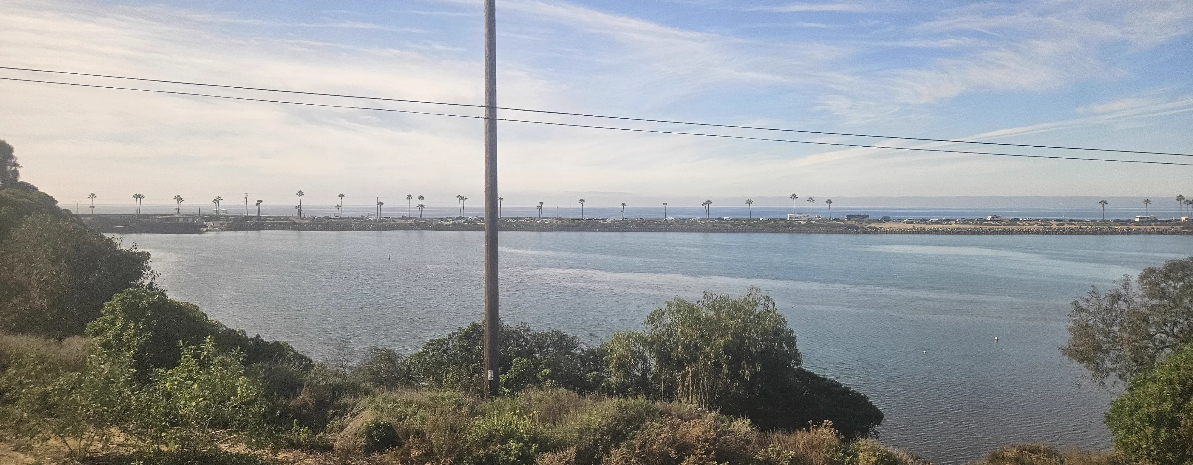 Ocean view from the Pacific Surfliner
